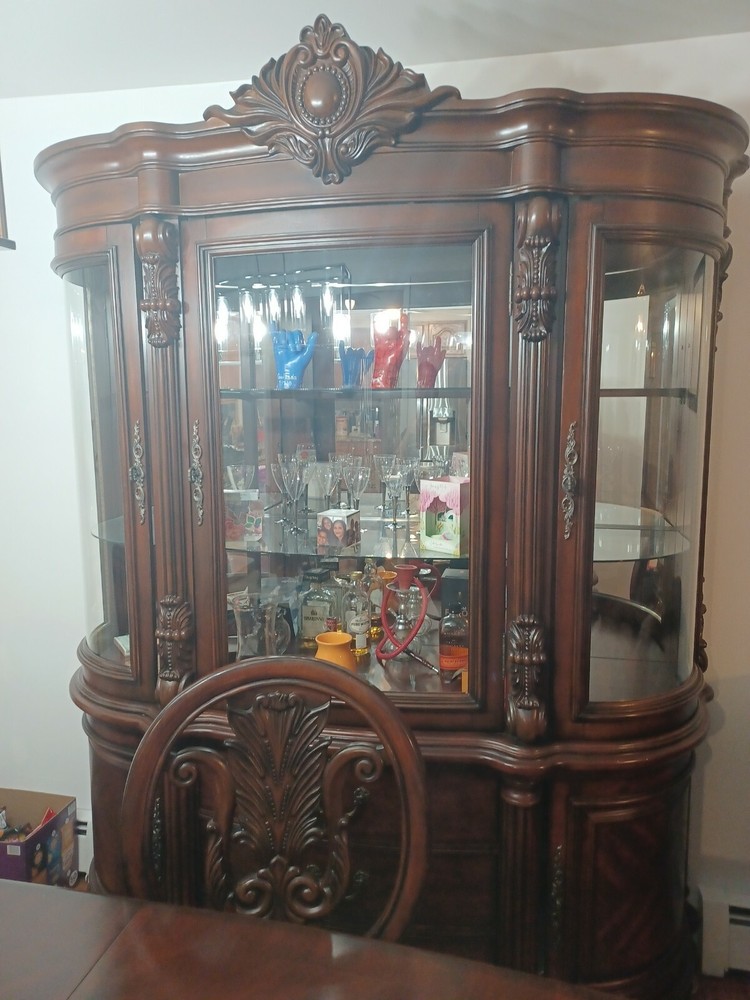 furniture used