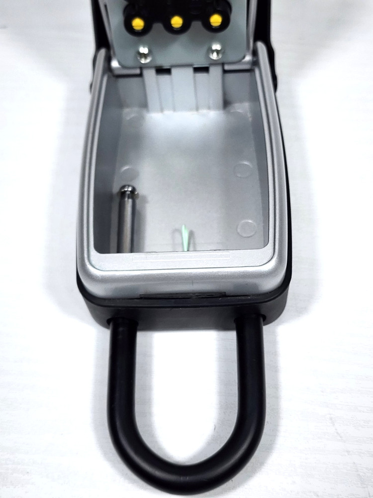 Master Lock - Lock Box Push Button Combination P19918-Instructions included