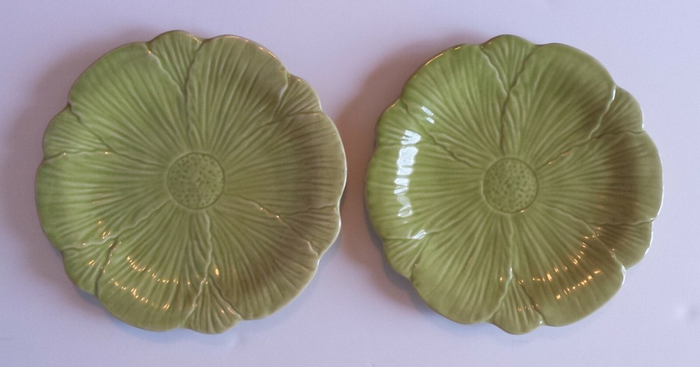 Unique Cauliflower Ceramic Pitcher with Two coordinating Green Flower Plates