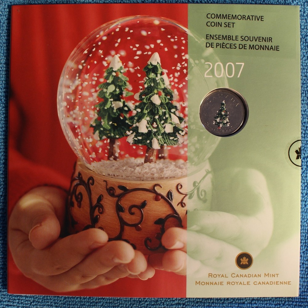 Canada 2007 - Holiday Gift Set - with Special Christmas Tree Quarter