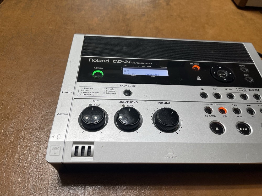 Roland CD-2i SD/CD Portable Recorder.