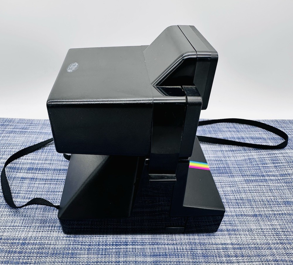 Polaroid Time-Zero One Step Rainbow Polaroid Land Camera w/ Q-Light 2351 Flash