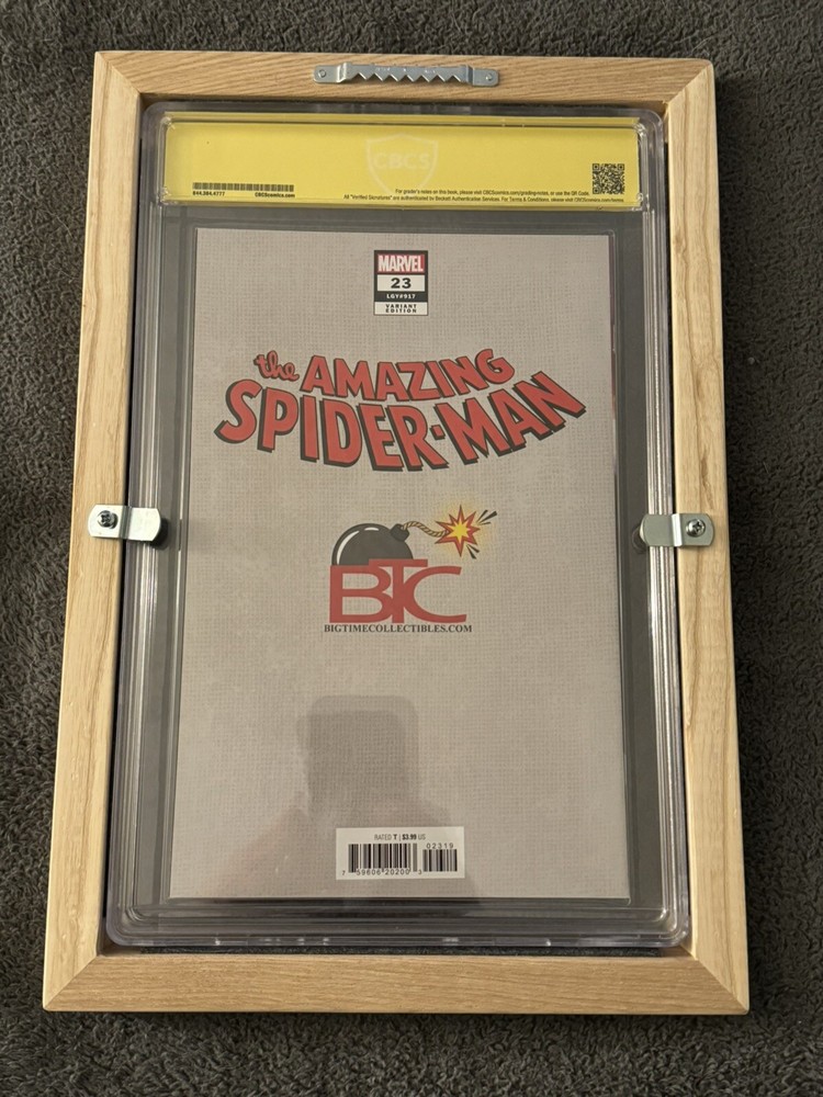 Graded Comic Book Display Frame CGC CBCS Slabs Wall Hanging Custom Made 