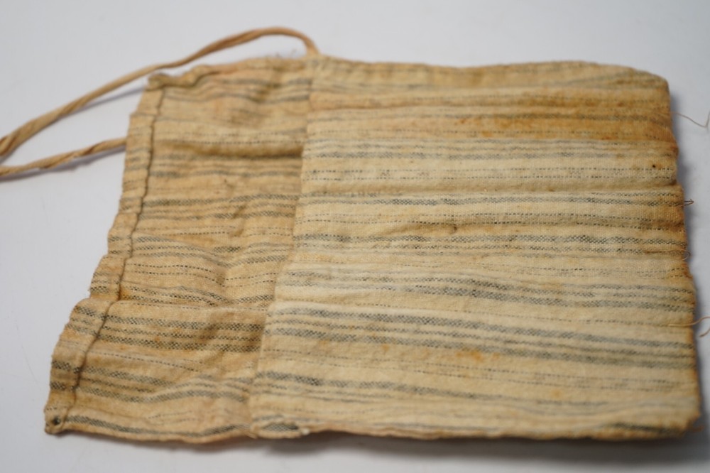 Vintage 5 1/2" Solid Cast Metal Hand Held Nutcracker Heavy Duty Retro Kitchen