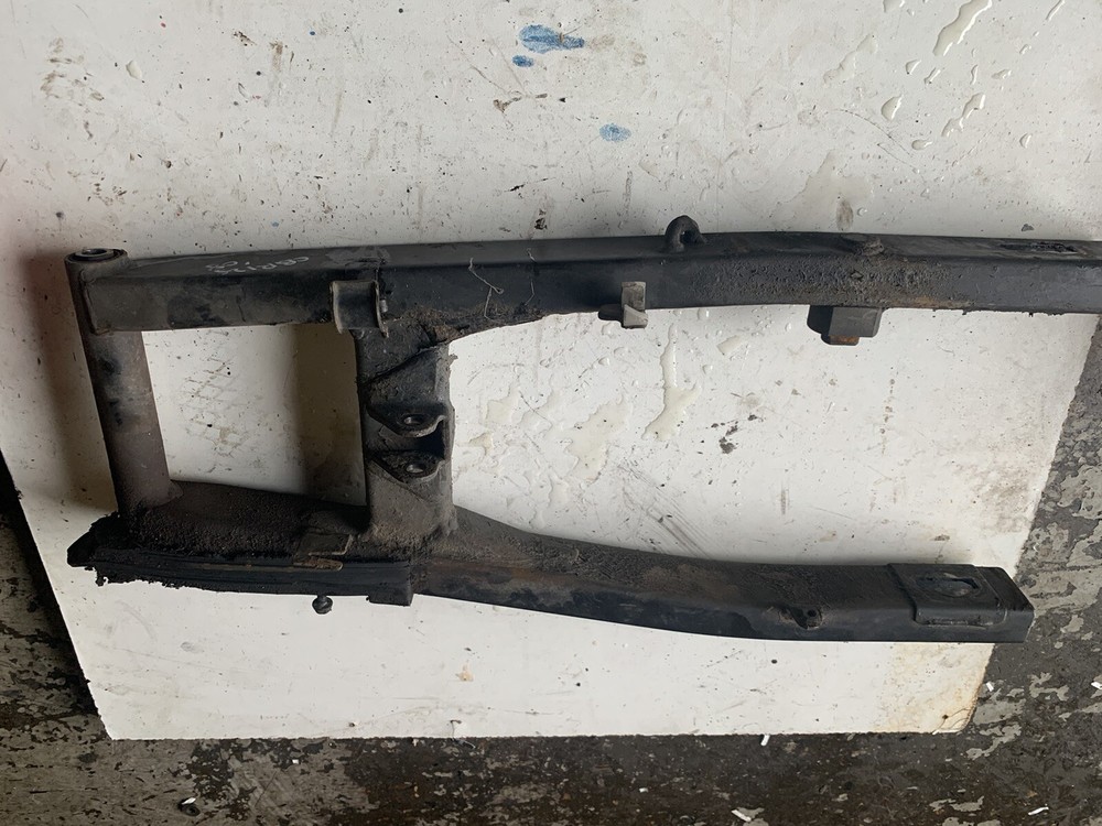 HONDA CBR125 2008 SWING ARM