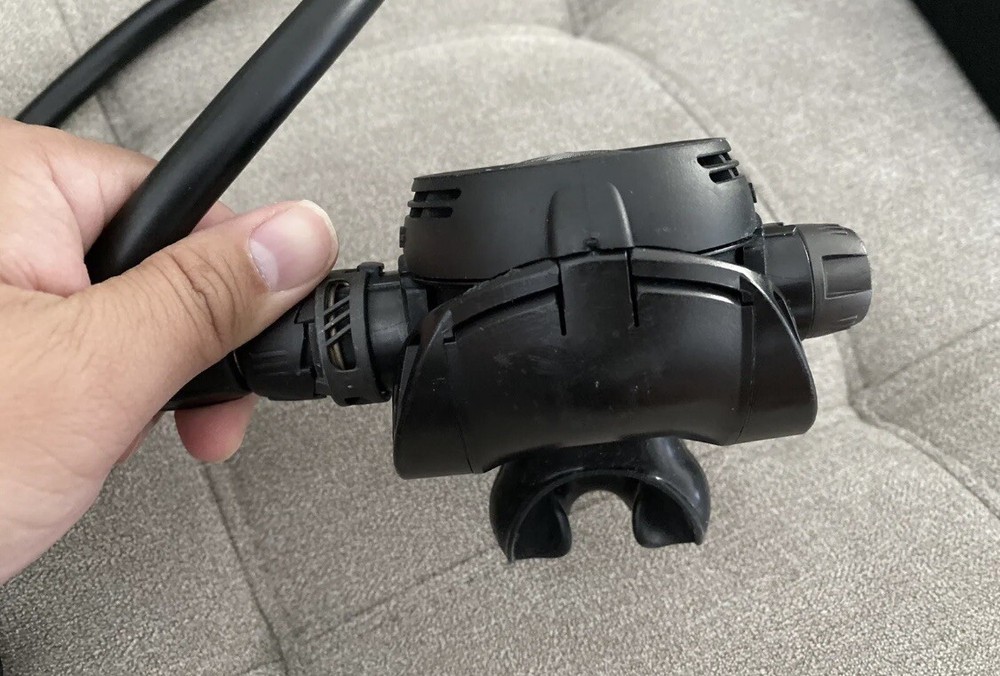 Aqualung titan QC scuba regulator