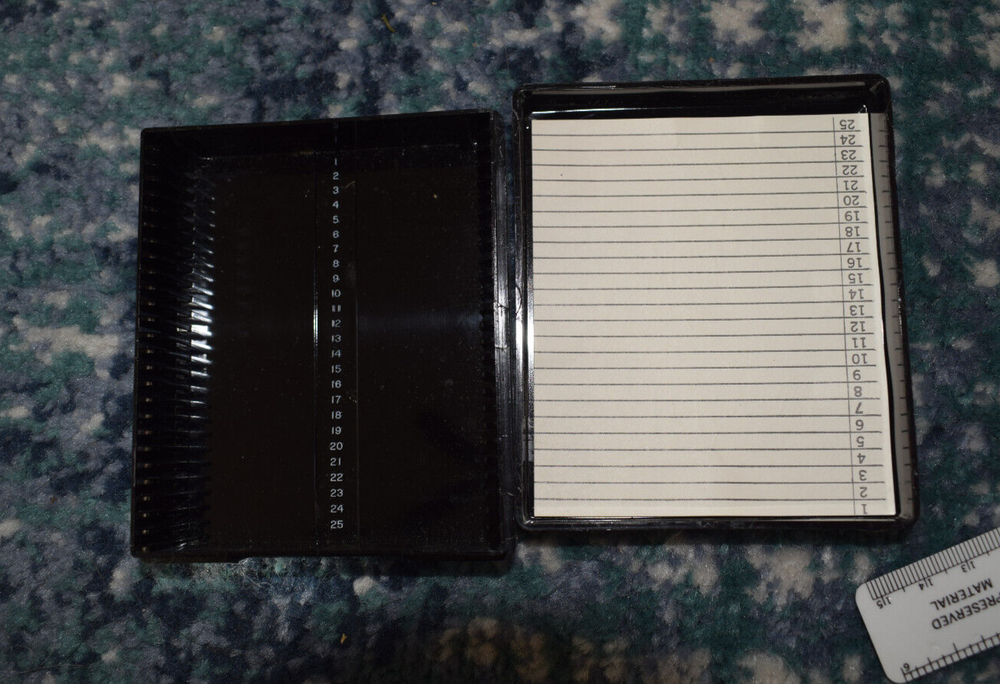 16 black plastic microscope slide boxes - ENLI