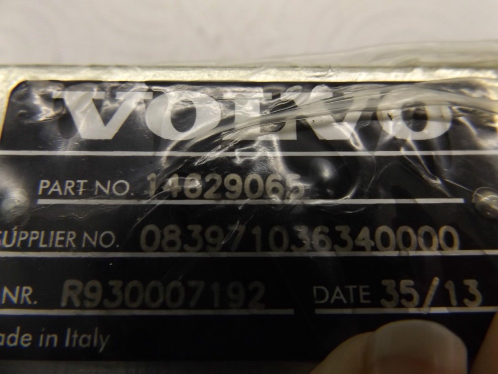VOLVO VALVE 14629065