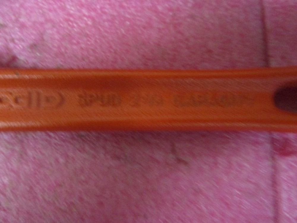 RIDGID 12" Spud Pipe Wrench Handle Replacement - Cat 32780 - Handle Only