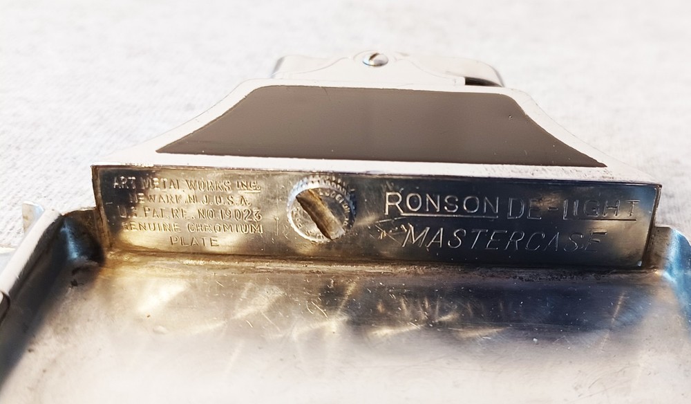 Vintage Ronson Cigarette Case Lighter De-Light Deco Brown White Chrome