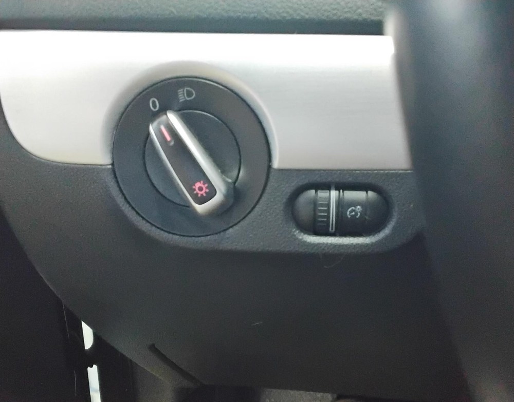 2014 Volkswagen Jetta Hybrid 73403 GPS Navigation Control Module