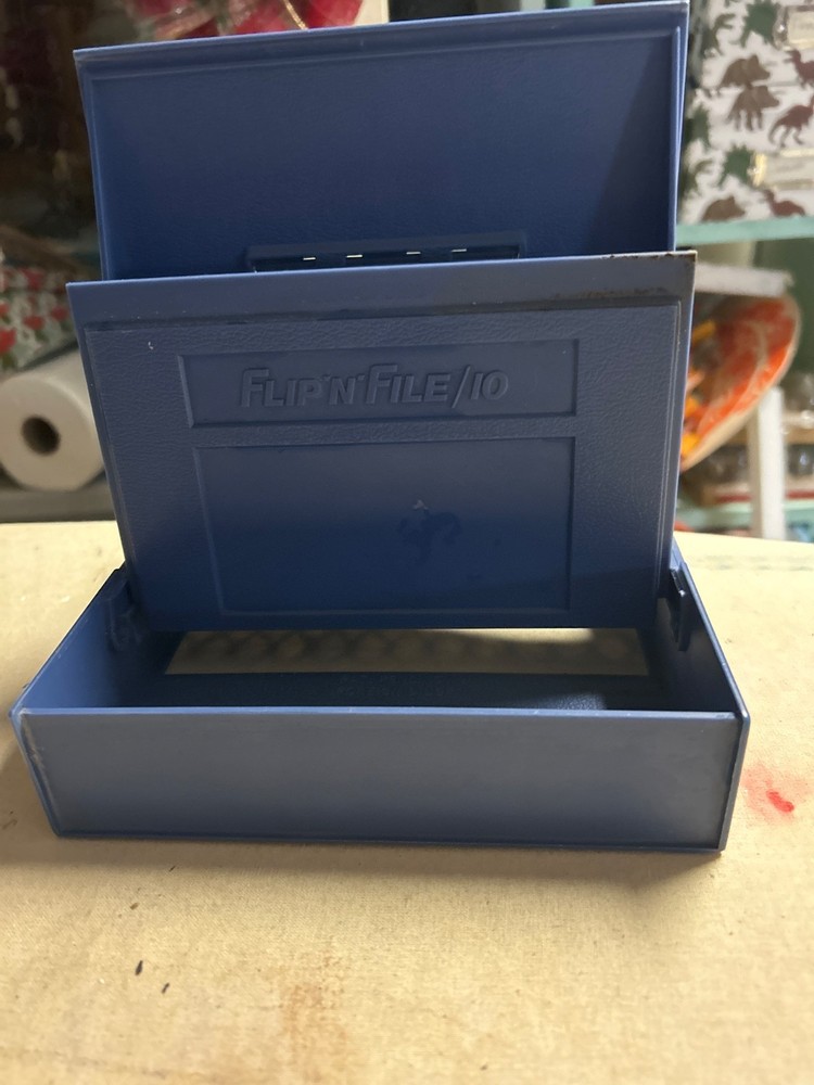 Flip N File/10 Blue Disk Holder