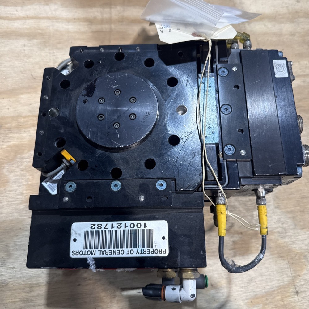 ATI ROBOTIC TOOL CHANGER QC210 Many Additions Used