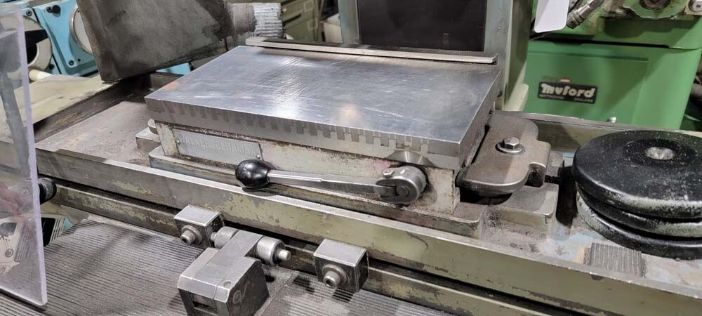 MITSUI MODEL MSG-200MH HAND FEED SURFACE GRINDER, Inv 46600