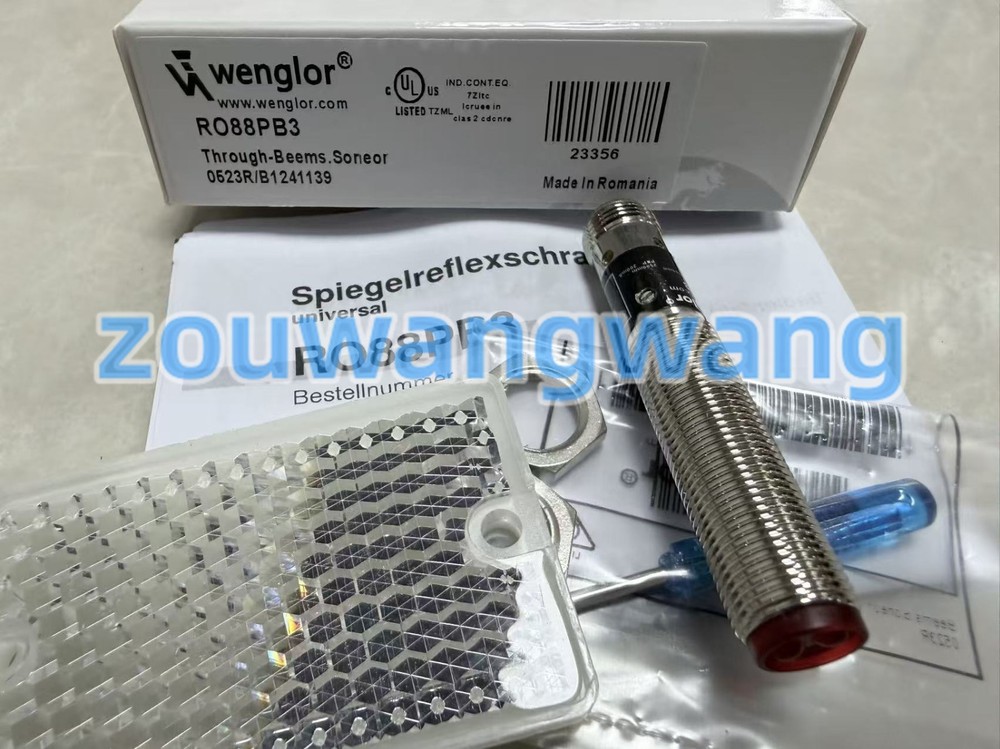 New In Box WENGLOR RO88PB3 Reflex Sensor