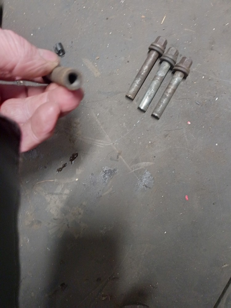 Suzuki B120 Cylinder Head Bolts