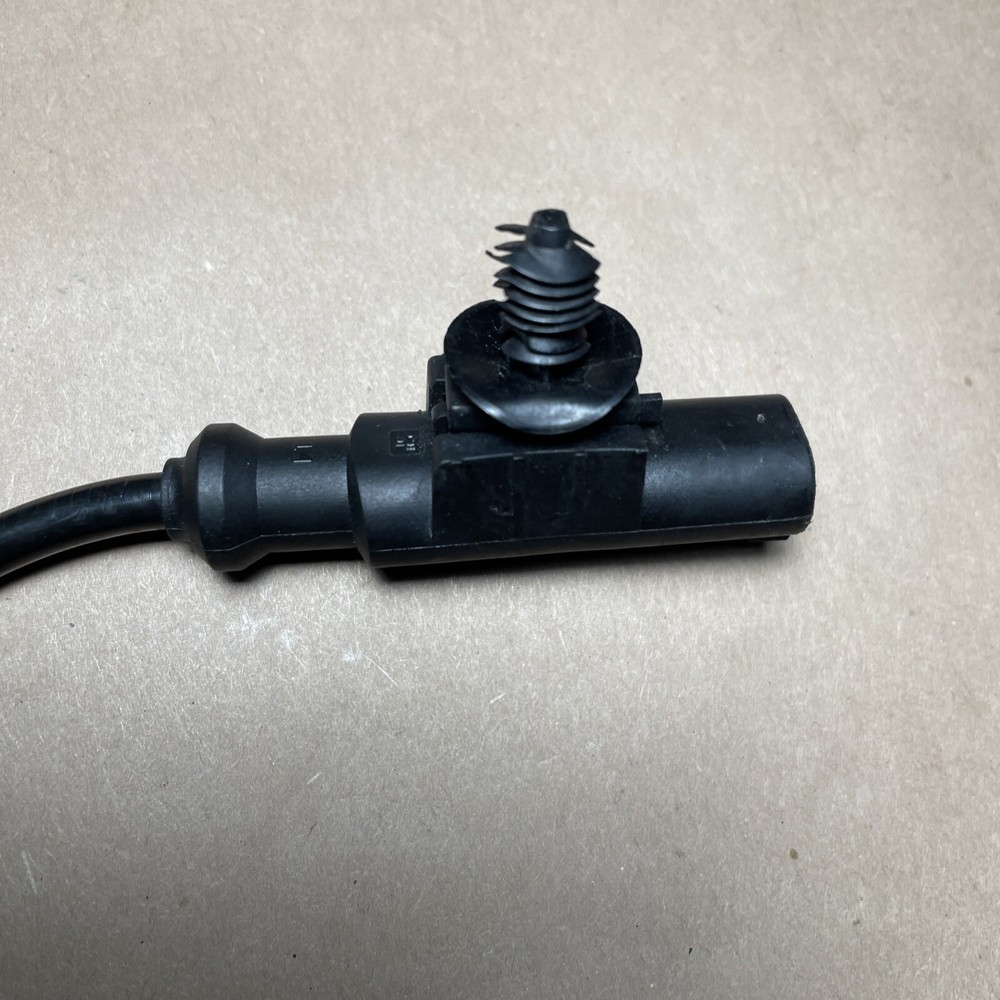 DUCATI DIAVEL 1200 CROMO 2013 GENUINE FRONT WHEEL ABS SENSOR + HOLDER