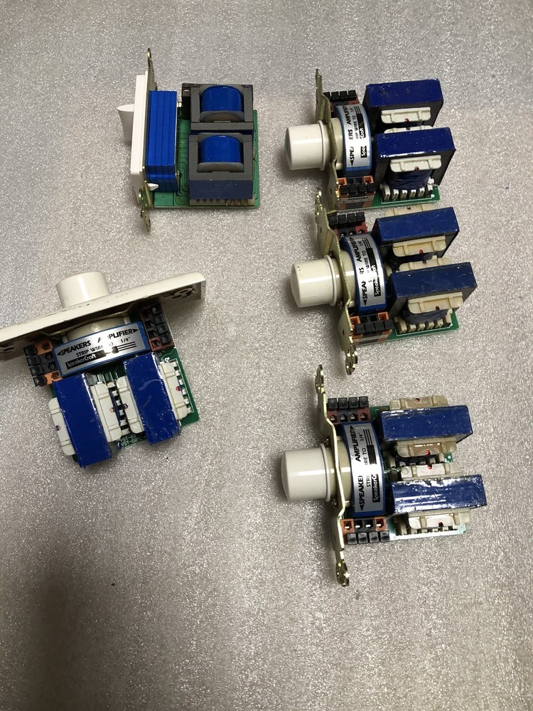 4 SpeakerCraft   ASM17145   VST60FC  Transformer Based Stereo Volume Control