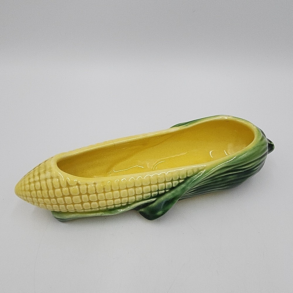 Vintage Ceramic Corn Husk/ Corn on Cob Planter Farm Country 9" Long