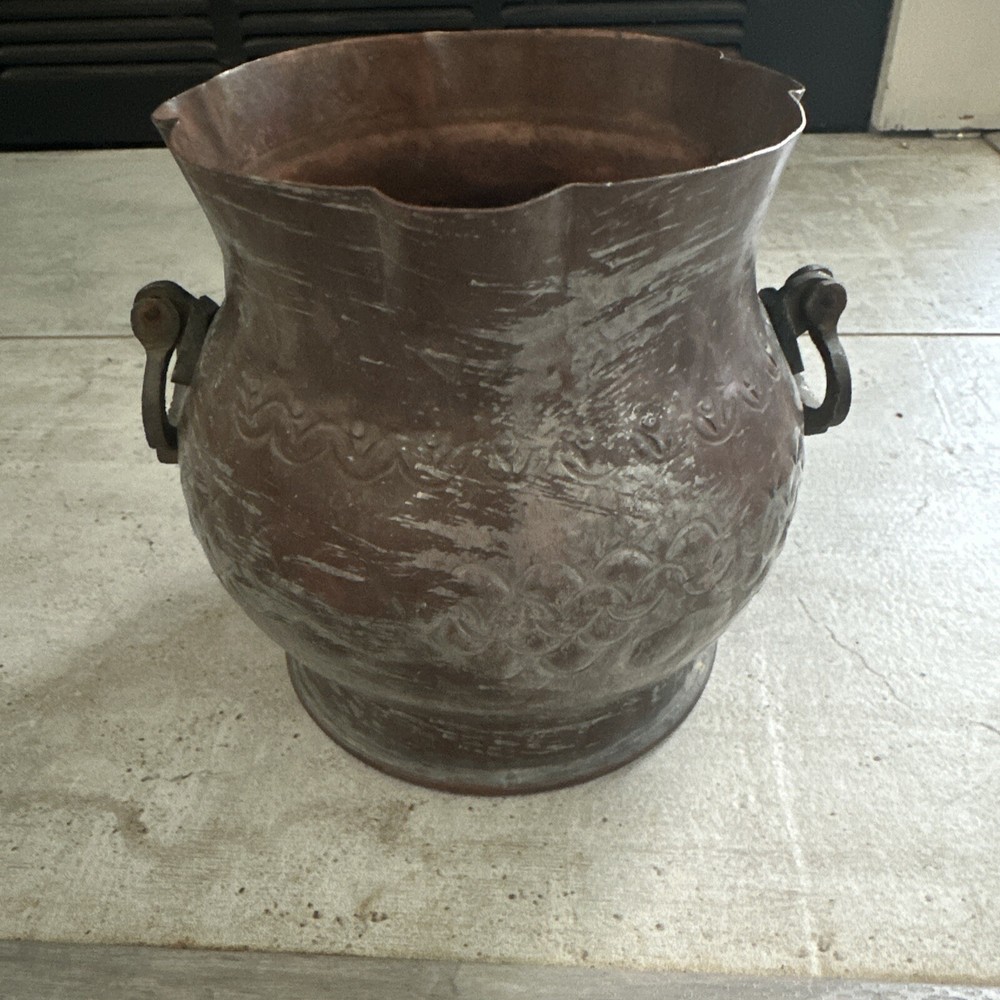 Antique Old Copper  Decorative Bucket Planter