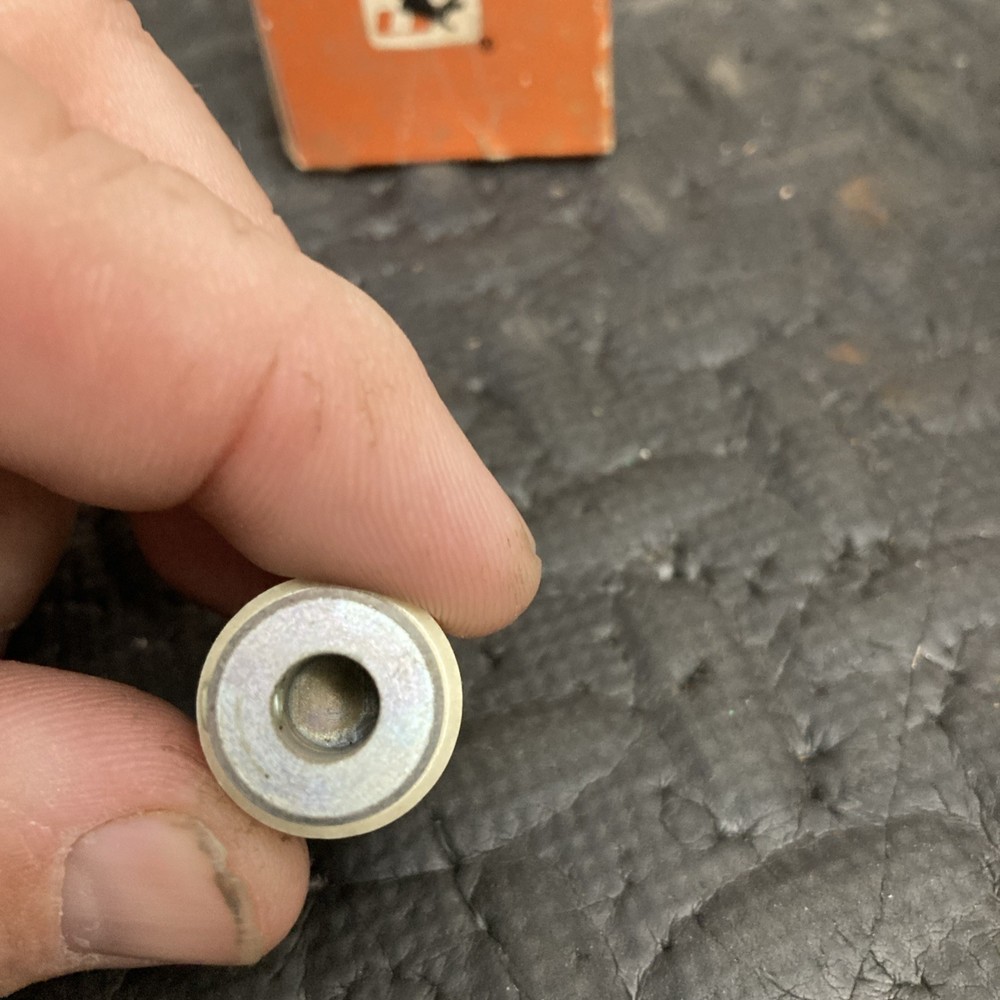 E.F. Johnson 104-252 Coupling For Capacitor 1 Piece