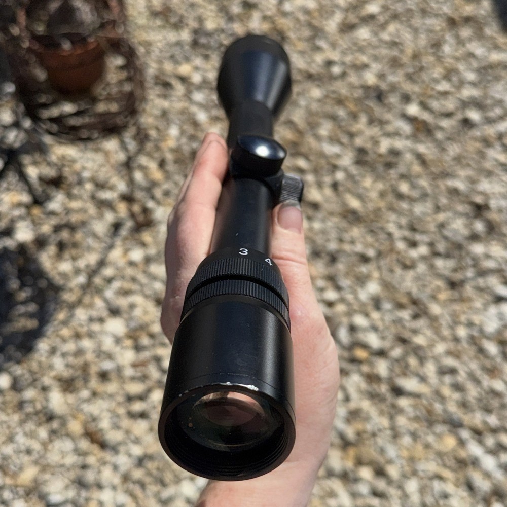 CVLife Rifle Scope 3-9x40mm Wide Angle Variable Scope Used Model #656M