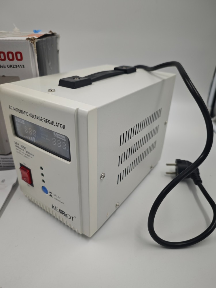 KEMOT SER-2000 Automatic Voltage Regulator 2000VA (URZ3413)