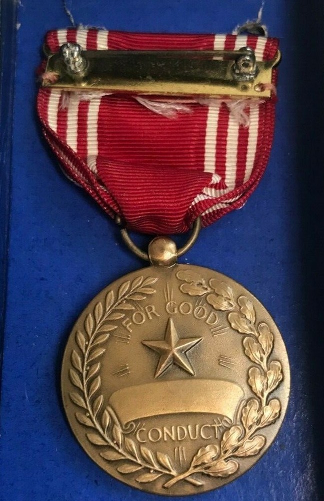 WW II GOOD CONDUCT MEDAL & BOX