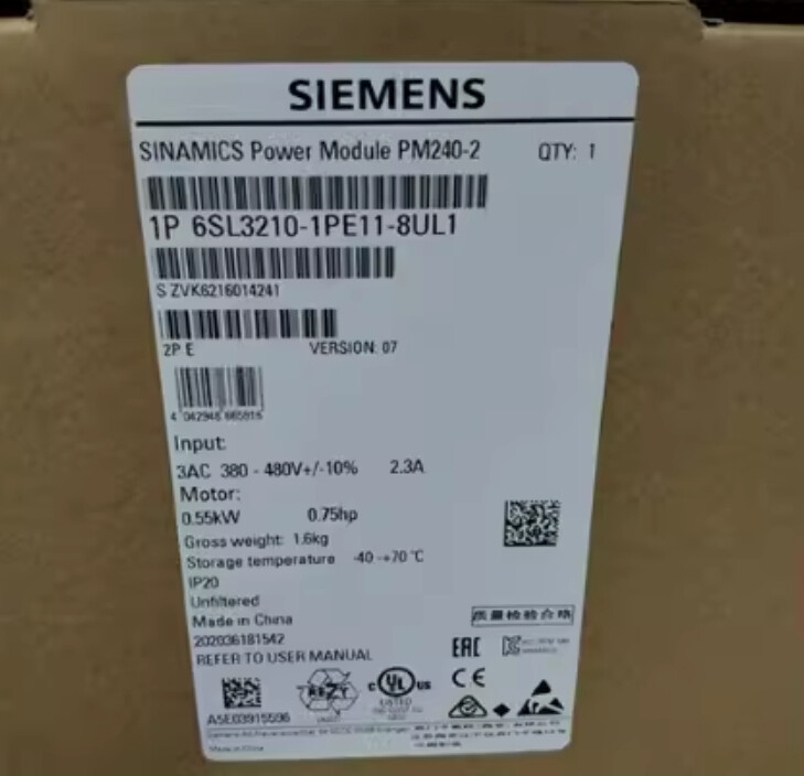 SIEMENS Power Module 6SL3210-1PE11-8UL1 0.55KW
