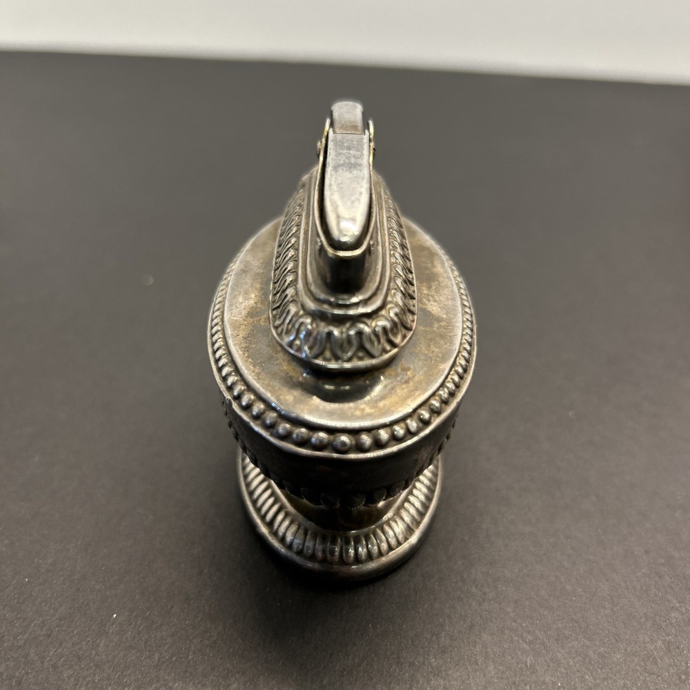 Vintage Ronson "Queen Anne" Silver Plated Table Lighter