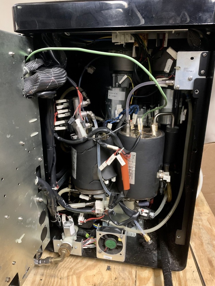 La Cimbali Q10 Coffee Machine