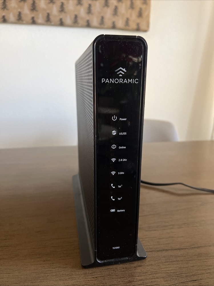 ARRIS Panoramic Wireless Modem Router  TG1682G  Black