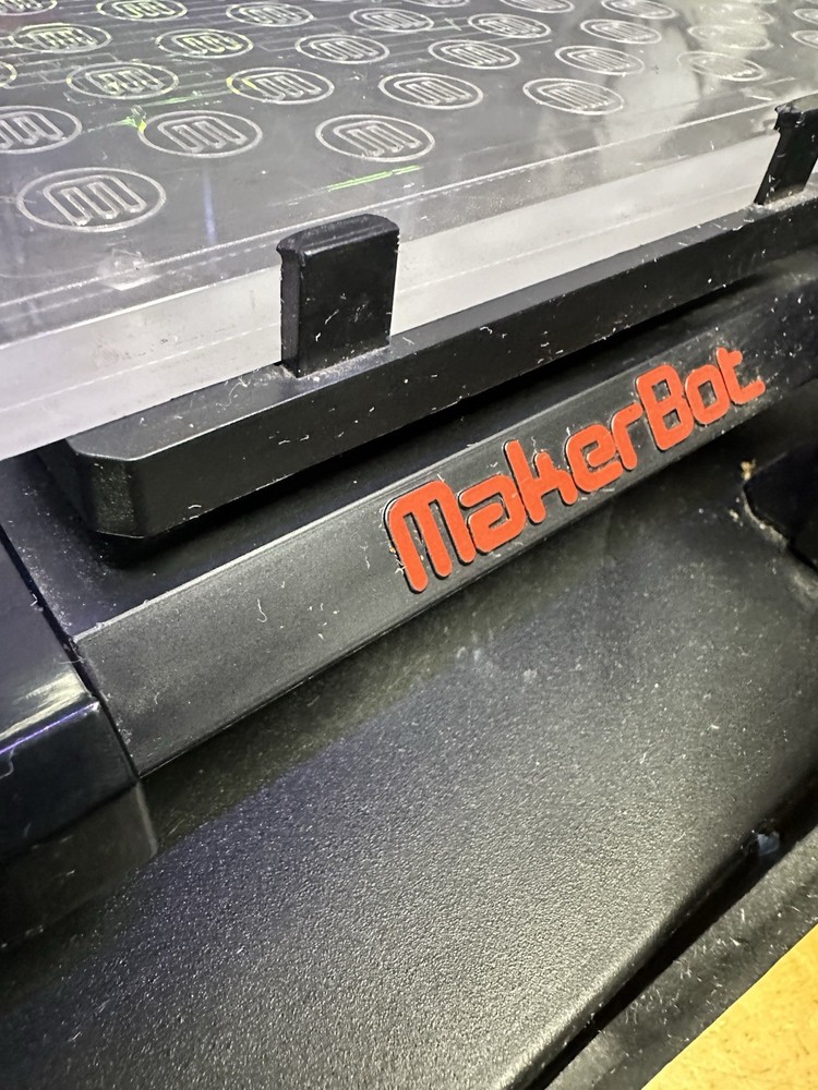 MakerBot Replicator 2 Desktop 3D Printer – Powers On, Untested, AS-IS