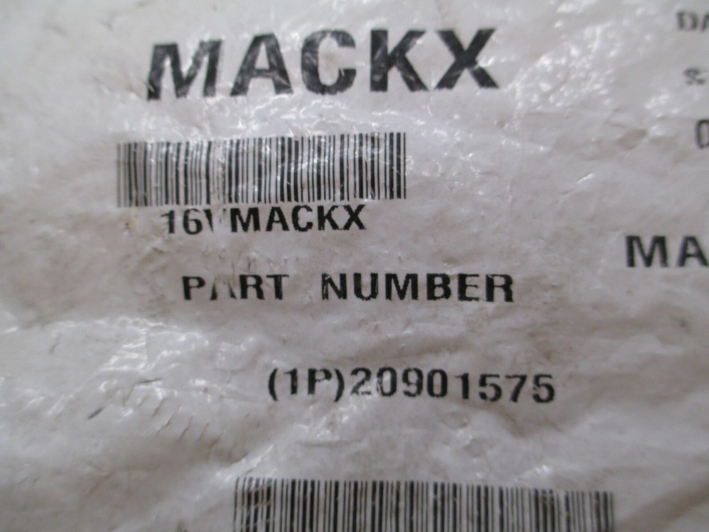 (4) Mack Exhaust Studs 20901575, Turbo Stud for Mack E7
