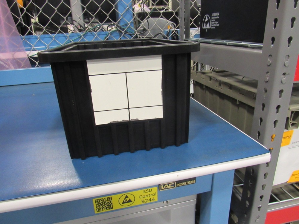 Quantum ESD Conductive Storage Bins NEW Open Box (DG92080CO)