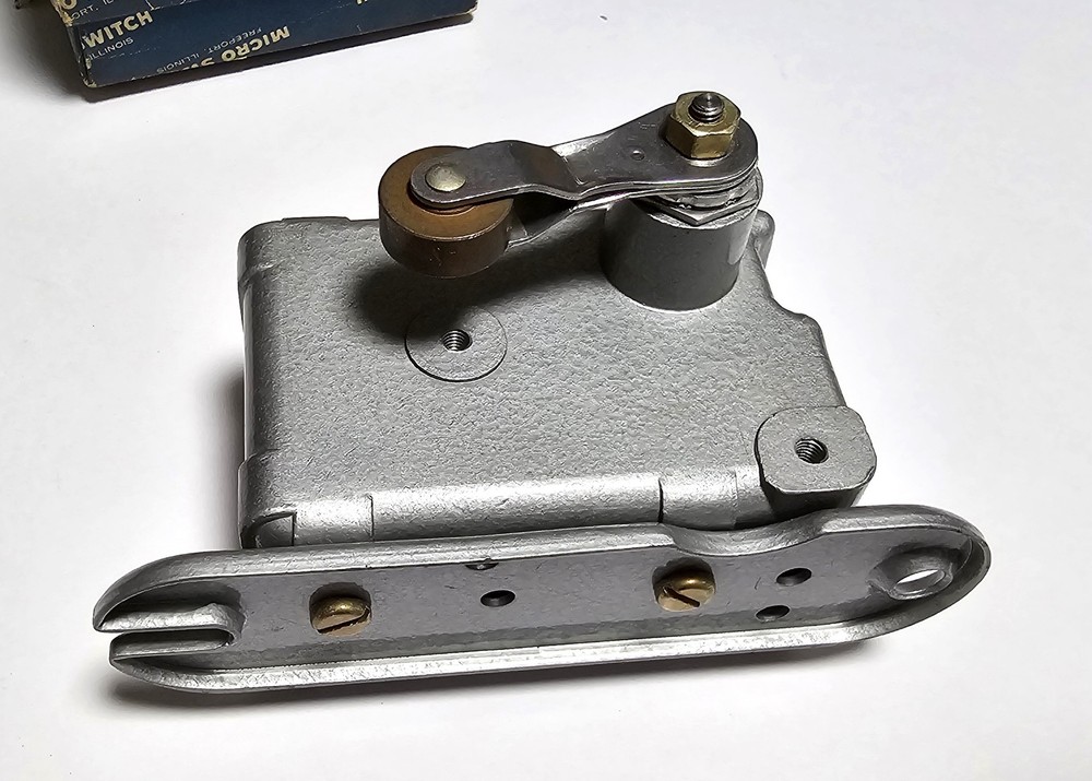 Micro Switch EX-AR Explosion Proof Roller Lever Limit Switch - New