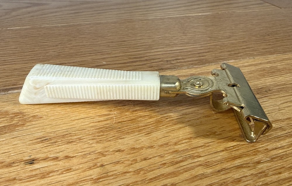 Vintage Schick Eversharp Razor 1940’s Injector