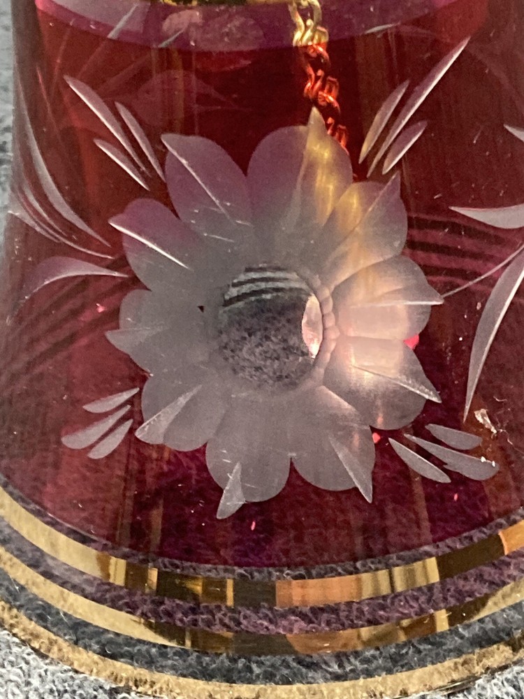 Cranberry to clear floral pattern bell