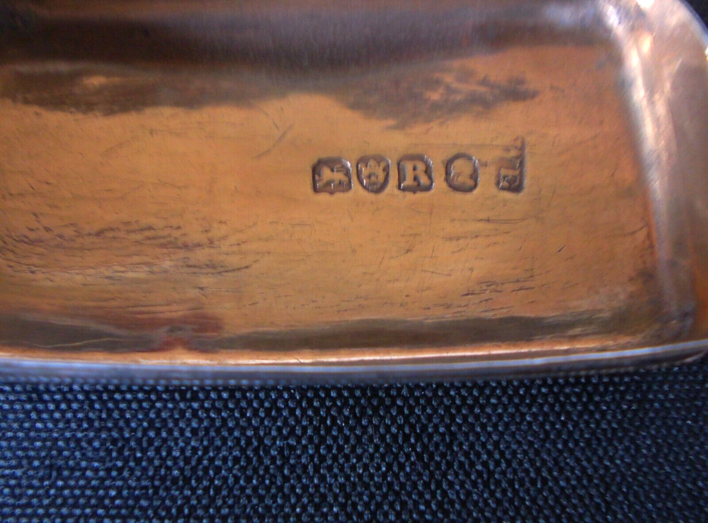 SOLID SILVER Rare LARGE SNUFF BOX GEORGE 111 Date 1812 London by William Elliott