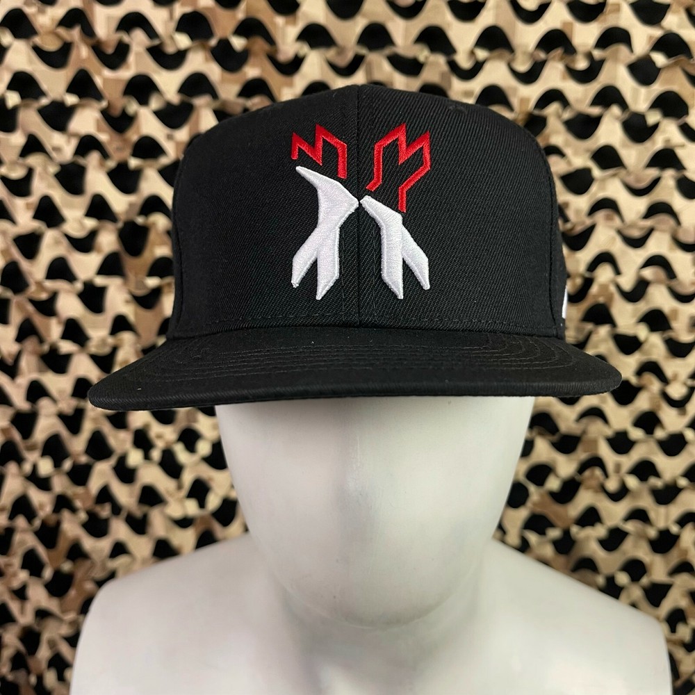 NEW HK Army Split Snap Back Hat - Black/White/Red