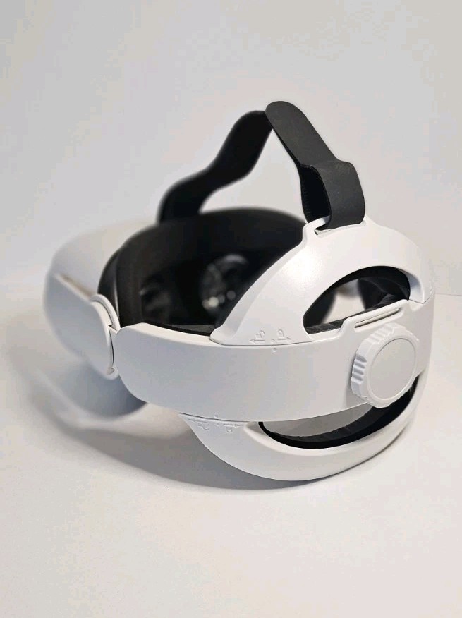 Oculus Quest 2 256GB with Controllers and Elite Head Strap