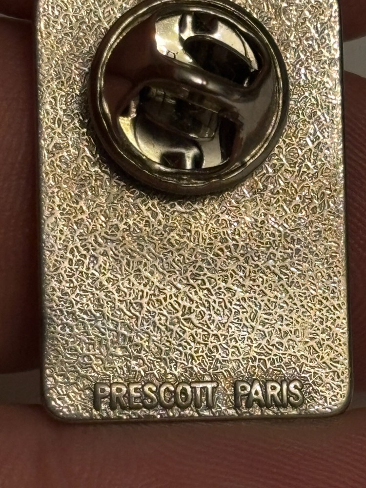 Astrium - Silver metal badge