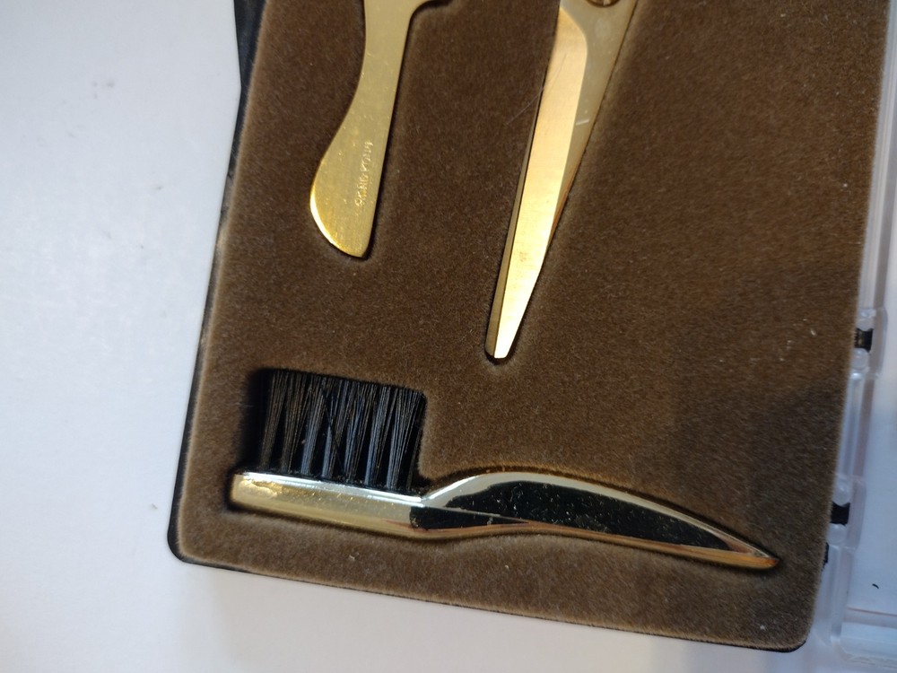 Mr. Del Oro Moustache Trim set Never Used