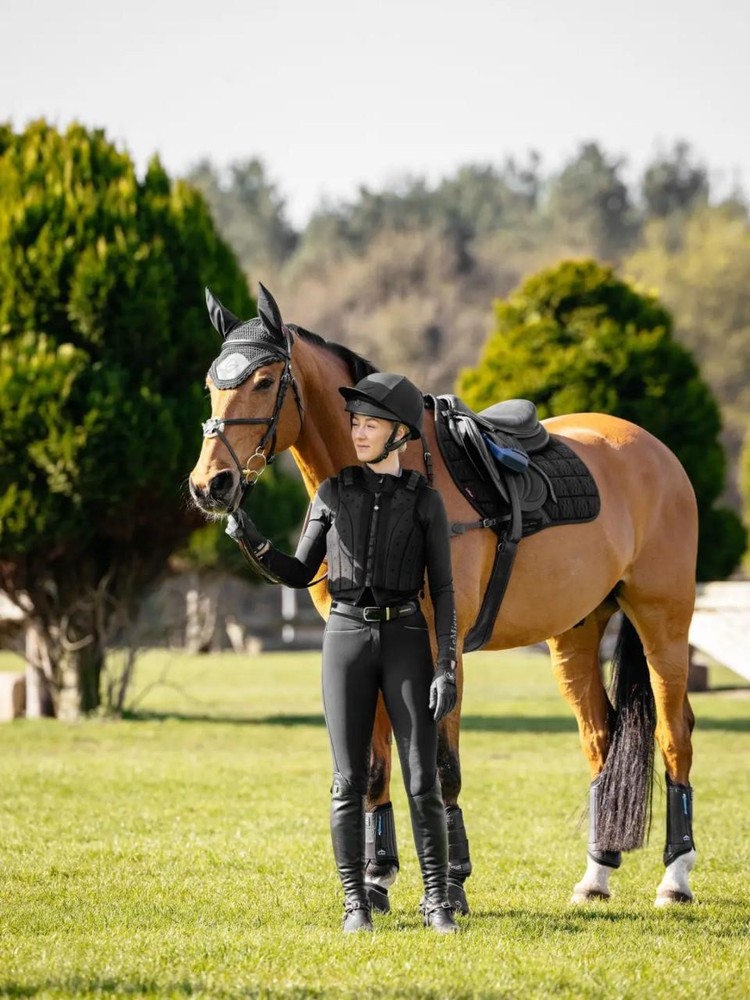 LeMieux 3D Mesh Self Cool Eurojump Square Saddle Pad - Black