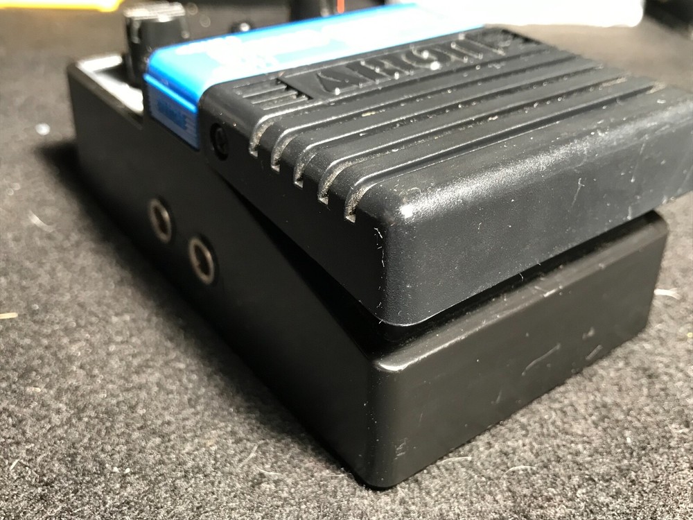 Arion SCH-1 Stereo Chorus Pedal