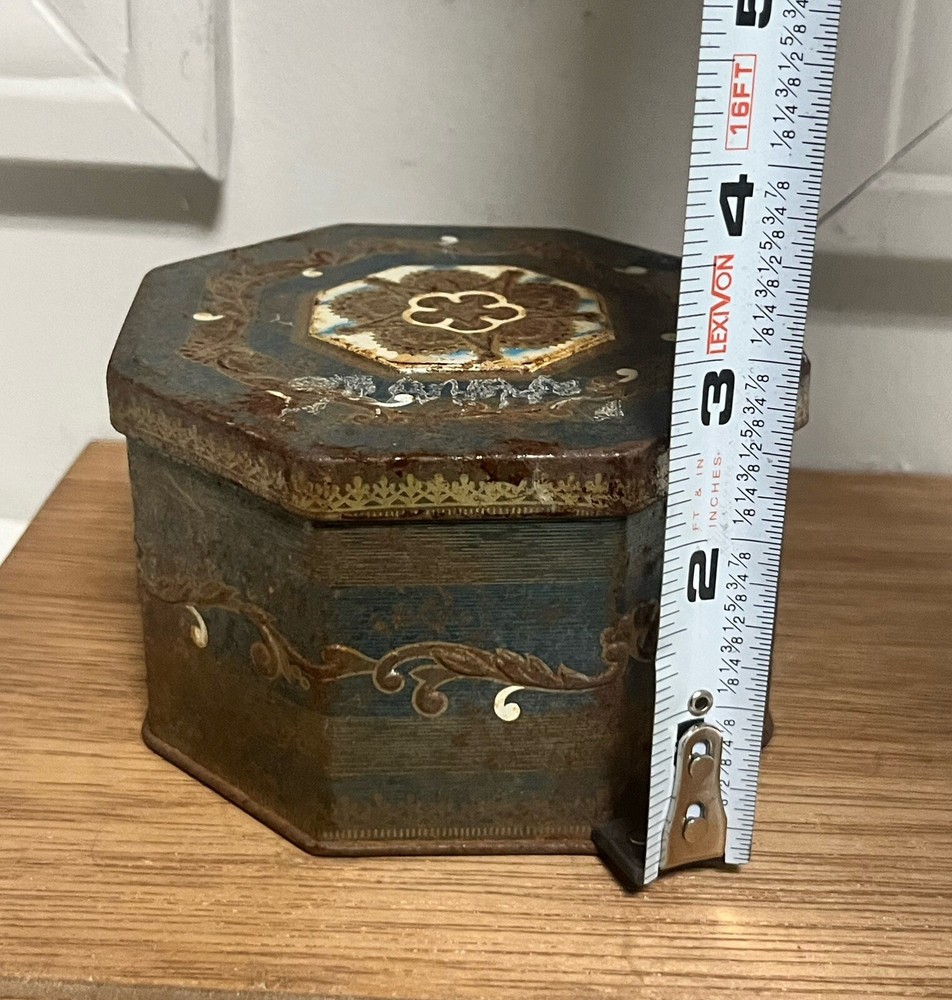 Rustic Tin Container Octagon Rusty