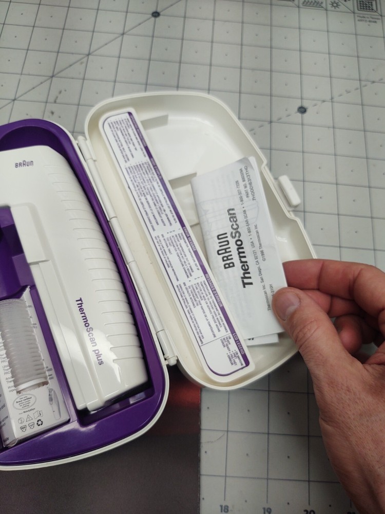 Braun Thermoscan Plus Instant Thermometer HM-2 Plus With Case and extra tips