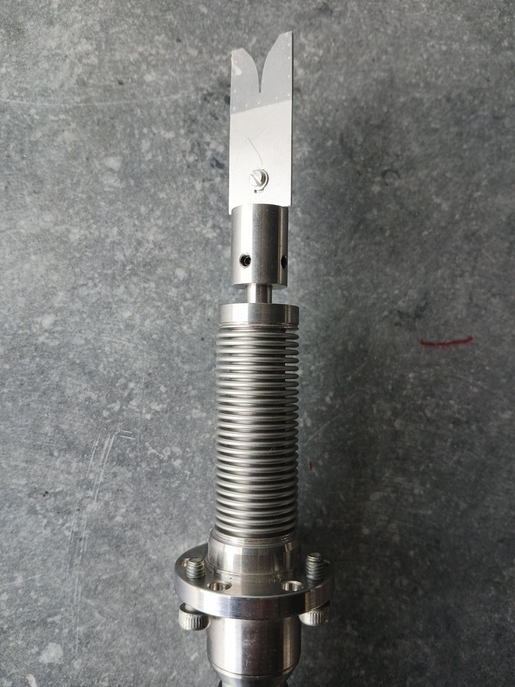 Variable Collector Slit