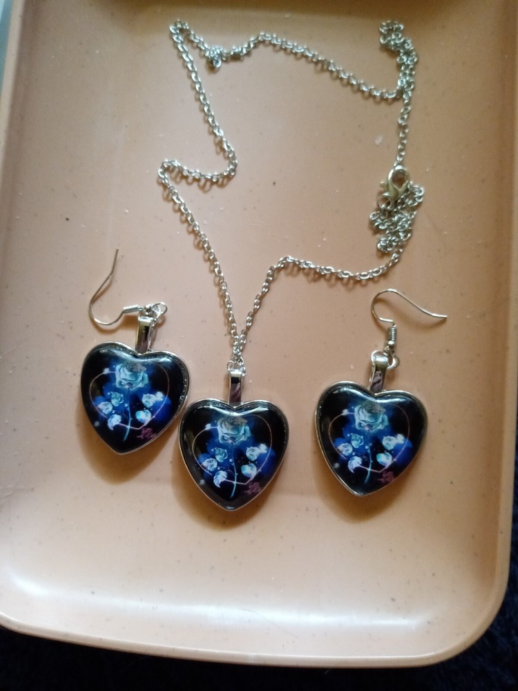Jewelry Heart on 18" Chain
