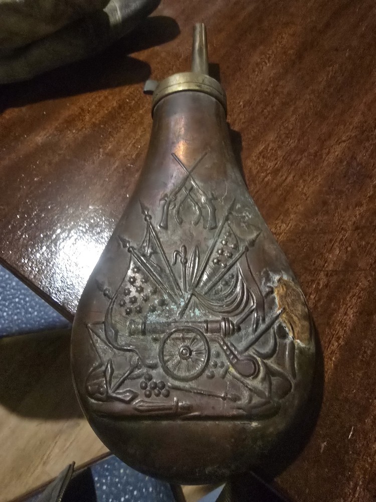 Vintage Muzzleloader Powder Flask with Military Motif